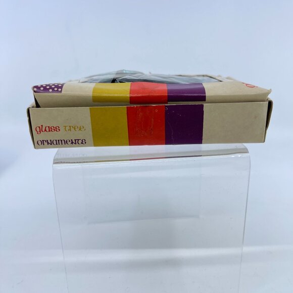 vintage miniature 15mm glass ornaments set of 24 red 7 blue In original box (2) - Picture 4 of 6